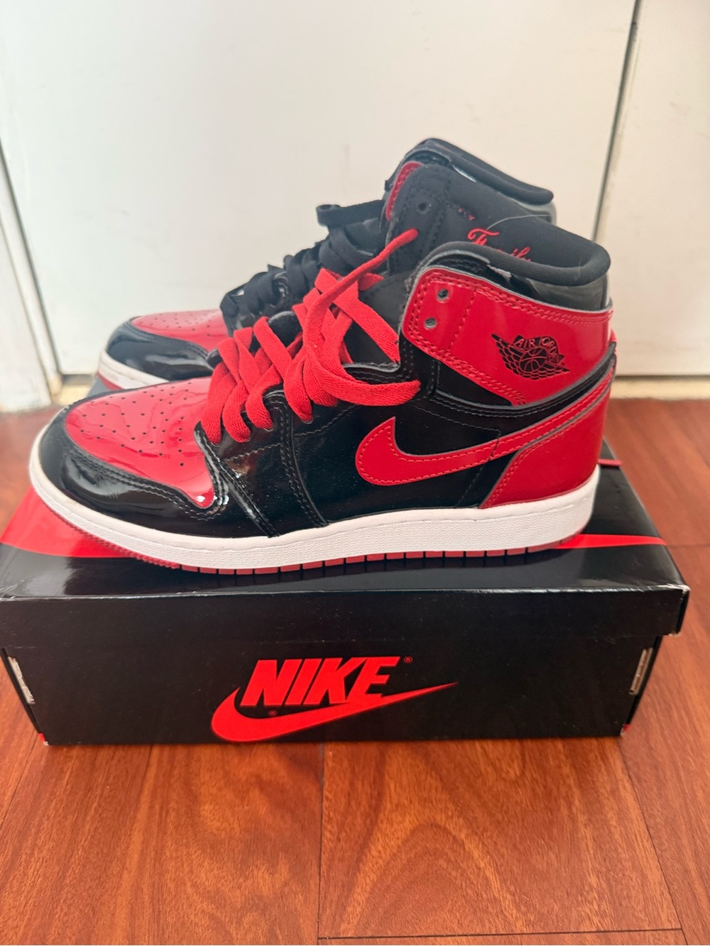 Nike Air Jordan 1 High Top - Black and Red